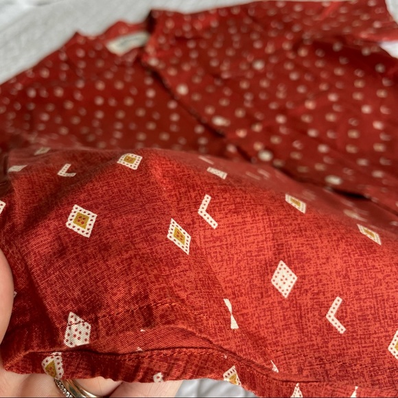 Men Short Sleeve Button Down Shirt Size Large - Picture 3 of 5